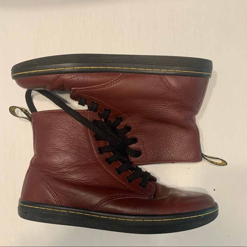 DOC MARTENS